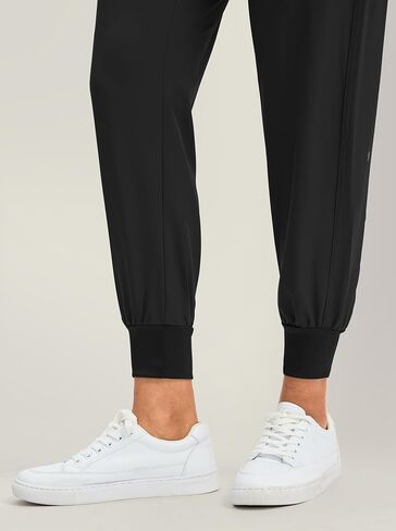 Soothfeel Women's Joggers with Zipper Pockets Lightweight Running Gym Travel Casual Workout Athletic Joggers Pants for Women in Saudi Arabia