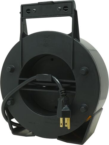 بكرة سلك تمديد من وودز 4907 مع 4 منافذ 16/3 SJTW وقاطع دائرة 12A؛ 25 قدم in Kuwait