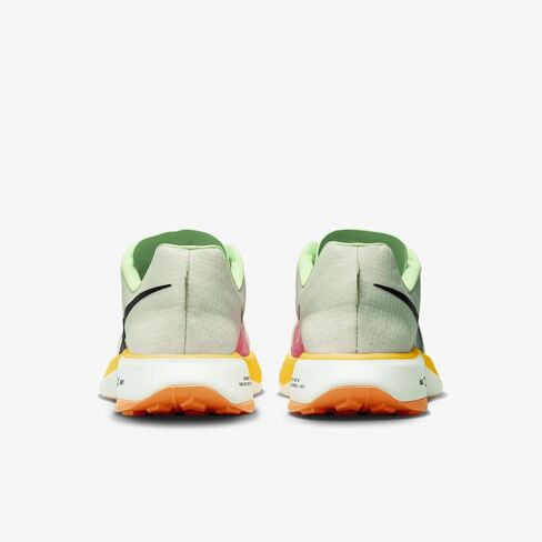 أحذية Nike Ultrafly Men's Trail Racing (DX1978-102 ، Summit White/Vapor Green/Laser Orange/Black) in Kuwait