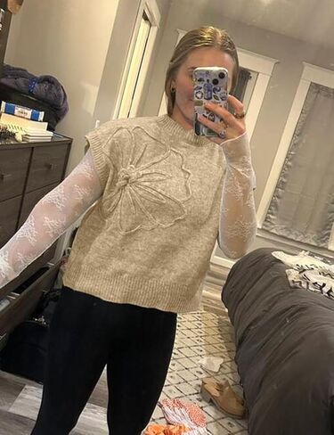 Womens Floral Sweater Vest Cute Cap Sleeve Tops 3D Flower Decor Knit Tank Top Loose Spring Fall Summer Clothes 2025 in Kuwait