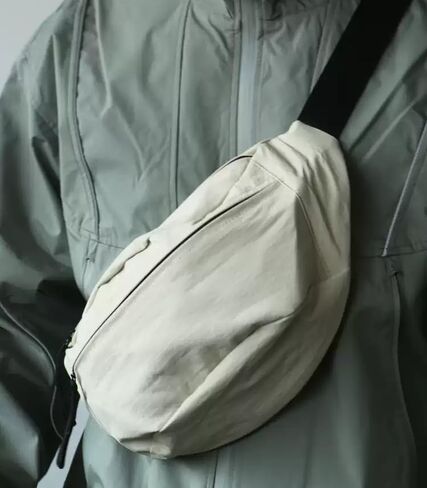 Women Sling Bags Girl Fanny Pack Crossbody Handbag Men Conder Bag Bag للجنسين كلاسيكيات نايلون حزم حزم الحزم للمشي لمسافات طويلة ، سهلة تحمل أي هاتف ، محفظة in Kuwait