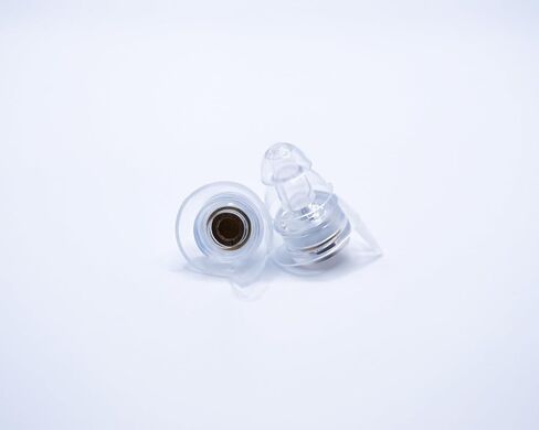 X15 High Fidelity Ear Plugs للحفلات الموسيقية - إلغاء الضوضاء القابلة لإعادة الاستخدام ، وسدادات الأذن حماية السمع ، ومخططات الأذن السيليكون الكاملة للحفلات الموسيقية ، والموسيقى ، والمهرجانات ، والترفيه الحي in Kuwait