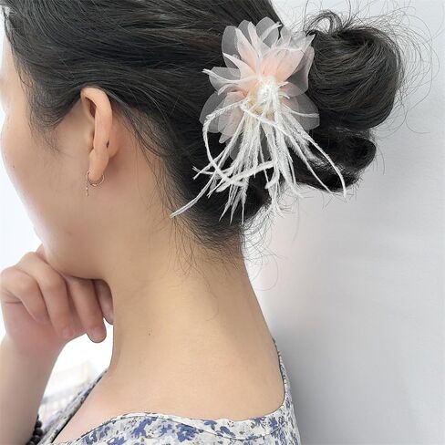 سيدة fascinator ريشة بروش للمرأة أنيقة قذيفة لؤلؤة الشبكة أزهار الشعر مقطع الزفاف زفاف السترة طية دبوس الزفاف شعر الديربي القبعة كوكتيل أزياء أزياء (أبيض) in Kuwait