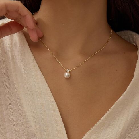 Pearl Necklaces for Women Dainty 14K Gold/Silver Plated Layered Simple Pearl Choker Necklaces Cute Single White Pearl Necklace Teen Gift Trendy Stuff Bridesmaid Gifts Wedding Jewelry in Kuwait