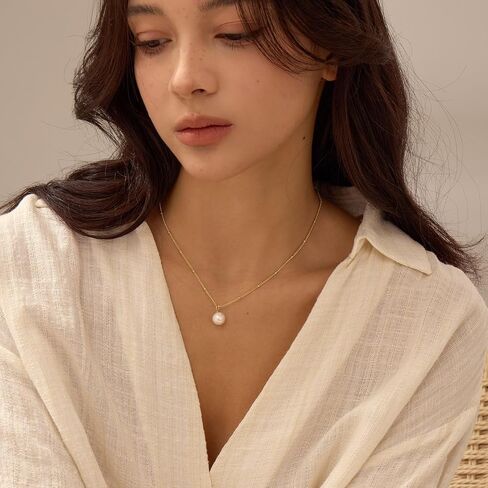 Pearl Necklaces for Women Dainty 14K Gold/Silver Plated Layered Simple Pearl Choker Necklaces Cute Single White Pearl Necklace Teen Gift Trendy Stuff Bridesmaid Gifts Wedding Jewelry in Saudi Arabia