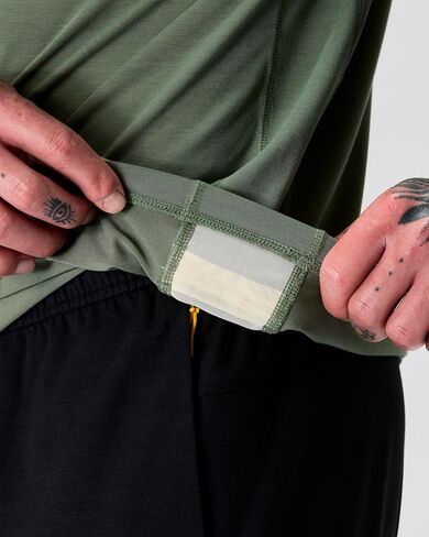 Huckberry Wellen Sol Performance T-Shirt, Mens Workout Shirt in Kuwait