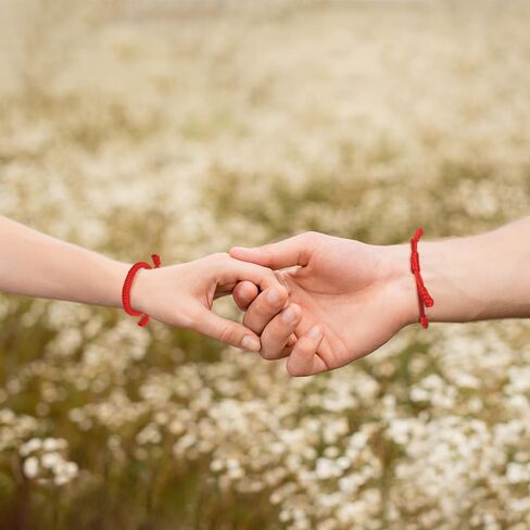 أساور حمراء لحماية المرأة حماية حمراء سوار عيد الحب هدية سلسلة حمراء سلسلة سوار الرجال 2pcs عيد الحب هدية للزوجين هدايا للنساء هدايا عيد ميلاد باللون الأزرق الأحمر in Kuwait