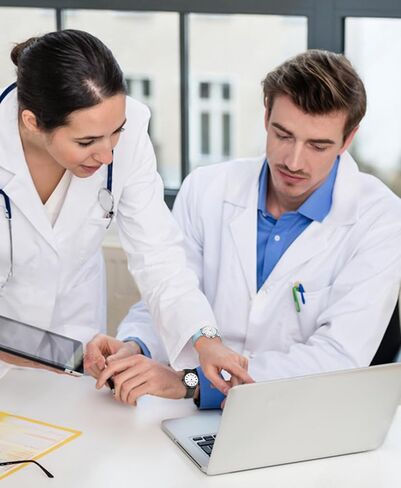 Beeasy Nurse مراقبة مقاومة للماء للمهنيين الطبيين الطلاب الرجال الرجال ، والساعات مع التمريض المستعملة 12/24 ساعة ، وسهولة قراءة الاتصال الهاتفي وفرقة السيليكون ، الوقت العسكري luminouse in Kuwait