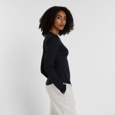 New Balance Women's Micro-rib Long Sleeve in Kuwait