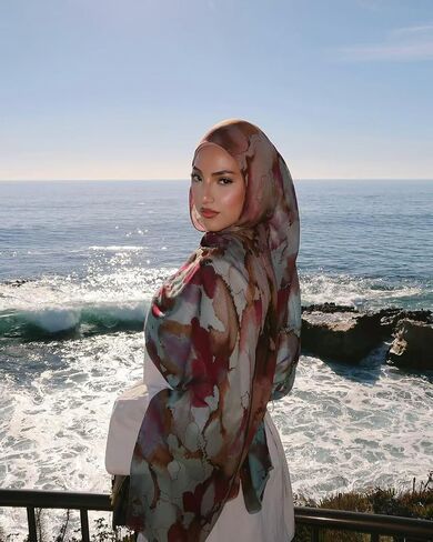 ANKOMINA Women's Watercolor Floral Print Hijab Scarf Soft Muslim Head Wraps Shawls Fahion Islamic Long Scarves in Saudi Arabia