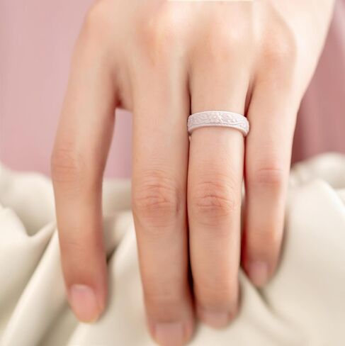 ThunderFit Silicone Rings for Women, Rubber Engagement Wedding Bands Vine Design 5.5mm Wide 2mm Thick - Variety Multipack 4-12 in Saudi Arabia