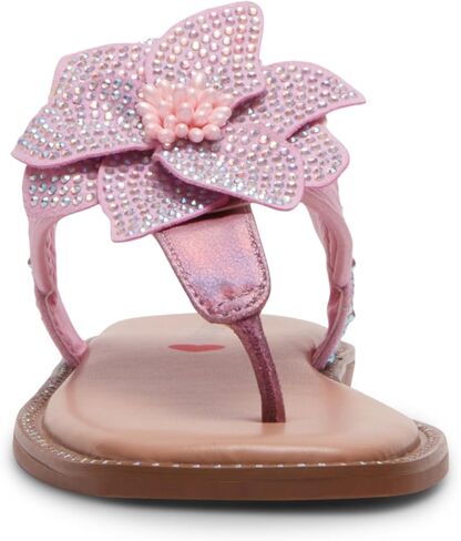 Macee Sandal in Saudi Arabia