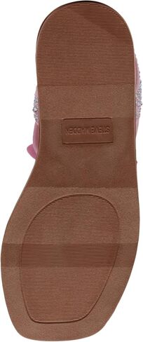 Macee Sandal in Saudi Arabia
