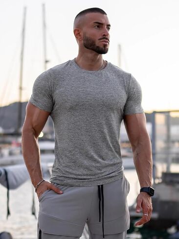 Selected Softest Sunday Performance™ Men's T-Shirt Utmost Softness Slim Round Neck T-Shirt in Saudi Arabia
