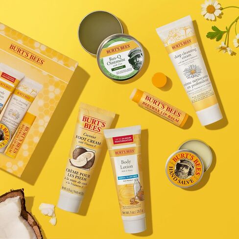 Burt's Bees Gifts الأفكار والنصائح وأصابع القدم ، و 6 منتجات بحجم السفر - مرطبة الرمان مرطبة الشفاه ، و 2 in Kuwait