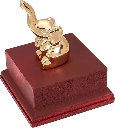 AHANDMAKER Square Wooden Pedestal Stand Display Base, 4.5 x 4.5 x 1.96 Inch Wooden Trophy Base, Wood Decorative Base Medals Display Base for Collectibles Display Home Decoration, Dark Red in Saudi Arabia
