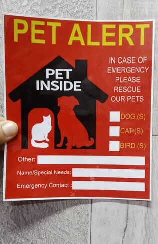 2 PCS Pet Alert Sticker for House，UV Resistant Self Adhesive Vinyl in Case of Fire Pet Stickers Waterproof Fade-Resistant Pets Inside Window Emergency Sticker in Saudi Arabia