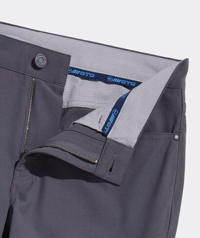vineyard vines Men's Lightweight On-The-go 5-Pocket Pants in Saudi Arabia