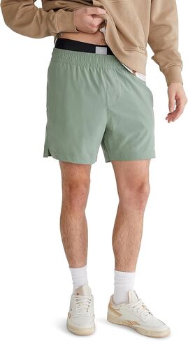 AEROPOSTALE Men's Mvmnt Active Shorts, 5.5 Inch Inseam in Saudi Arabia