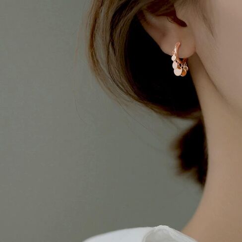 Sluynz 925 Sterling Silver Disc Earrings Huggie Hoop للنساء المراهقات العملة المعدنية الأقراط في قطترات قطترات قطرة شراكيل شرابة in Saudi Arabia
