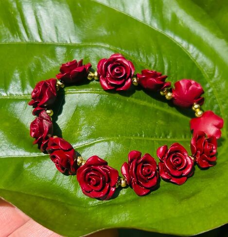 Vintage Rose Flower Bracelet Stretch Red Bracelets for Women Protection Lucky Love Classy Unique Adjustable Floral Bangle Jewelry Accessories Gift for Lady Girlfriend Wife Mom in Kuwait