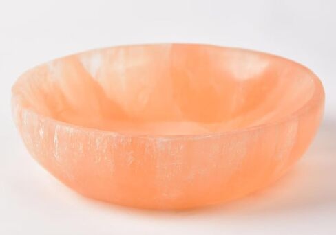CNYANFEI 5.5" Large Orange Selenite Bowl for Crystal Charging Round Shaped Peach Selenite Tray Natural Gemstone Bowl for Storage Home Decor Gift in Saudi Arabia
