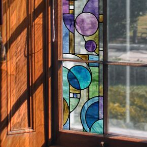 Faux Contined Glass Effect Window Film ، أصلي Fawn Dawn Static Cling Texture Sticker مستوحى من Frank Lioyd Wright ، البالون March 16.93 "x84.65" ، ألوان باردة