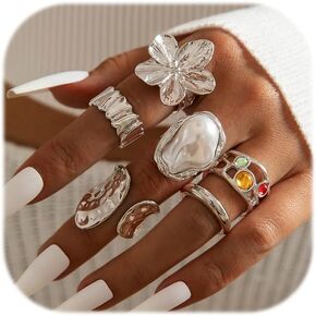 Chunky Knuckle Rings for Women Chunky Gold Ring Set Crystal Stacking Rings Flower Pearl Statement Rings Adjustable Pearl Finger Ring Set
