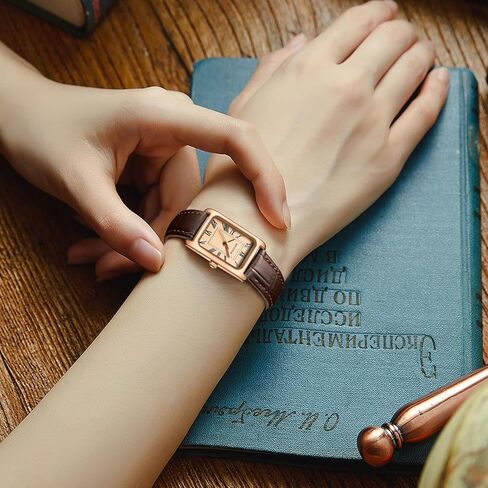 الساعات للنساء من الجلد الجميل مشاهدة حالة مستطيلة للاتصال الهاتفي الروماني مقاوم للماء in Kuwait