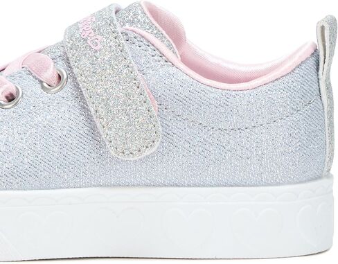 Skechers Girl's Heart Steps-Shimmer Sweetie Sneaker in Saudi Arabia