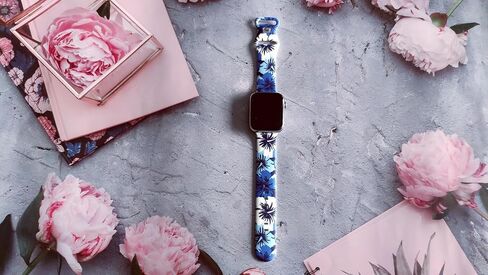 فرقة ساعة الزهور متوافقة مع Apple Watch ، بديل سليكون قابل للتعديل لجميع نساء السلاسل in Kuwait