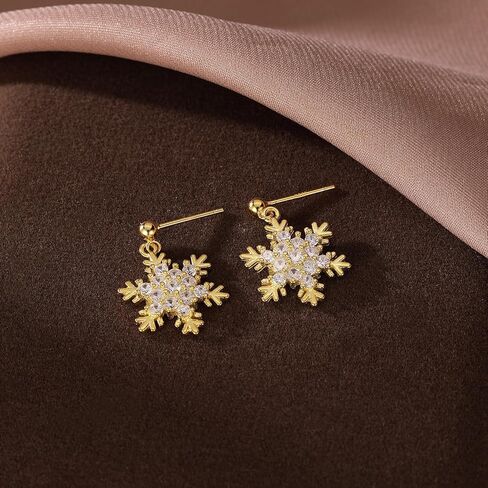 SLUYNZ Solid 925 Sterling Silver Sparkling CZ Snowflake Studs Earrings for Women Teens Snowflake Earrings Studs in Saudi Arabia