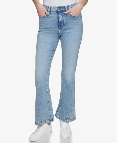 بنطلون جينز محصول مستقيم للسيدات in Kuwait