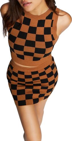 Forever 21 Women's Checkered Sweater-Knit Mini Skirt in Saudi Arabia
