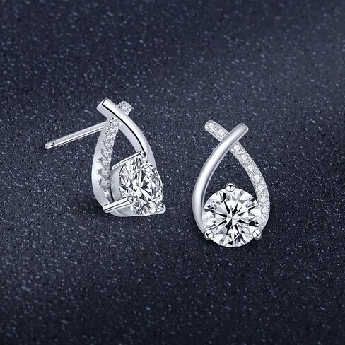 أقراط مسمار Moissanite D Color VVS1 أقراط Moissanite 925 Sterling Silver 18K الاحتكاك المطلي بالذهب المسطح المسطح لأقراط ذيل حورية البحر للنساء in Kuwait