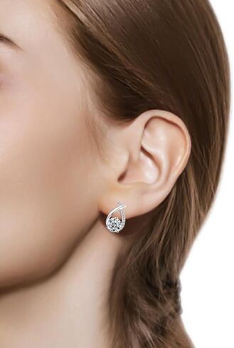أقراط مسمار Moissanite D Color VVS1 أقراط Moissanite 925 Sterling Silver 18K الاحتكاك المطلي بالذهب المسطح المسطح لأقراط ذيل حورية البحر للنساء in Kuwait