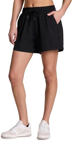 RBX Activewear Women Women's Women Shorts ، تجفيف سريع التجفيف المشي لمسافات طويلة قصيرة مع جيوب السوستة in Kuwait