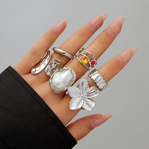 6Pcs Chunky Gold Geometric Flowers Stackable Rings Set for Women Exaggerated Baroque Pearl Stack Statement Ring Trendy Floral Costume Jewelry Gifts in Saudi Arabia