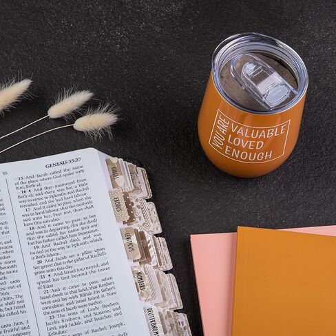 علامات تبويب الكتاب المقدس مغلفة من DiverseBee (طباعة كبيرة، سهلة القراءة)، علامات تبويب كتاب مذكرات الكتاب المقدس الشخصية، هدية مسيحية، 66 علامة تبويب للكتاب المقدس العهد القديم والجديد، تتضمن 11 علامة تبويب فارغة (غبار القمر) in Kuwait