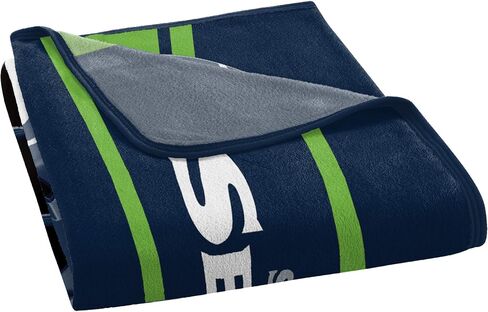 بطانية ملفوفة بتصميم Northwest NFL Seattle Seahawks 46x60 Micro Raschel Run، ألوان الفريق، مقاس واحد (1NFL059050022RET) in Saudi Arabia