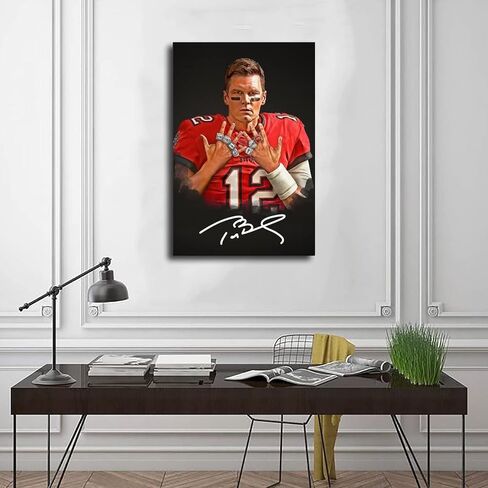 ملصق ستار سبورتس توم برادي من القماش بدون إطار: 12 × 18 بوصة (30 × 45 سم) in Kuwait