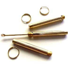 Ear Wax Removal Tool,Snuff Spoon,Folding Type Titanium Alloy Ear-Pick Cleaner Portable Ear Wax Removal Tools Ear Spoon Attached A Key Ring
