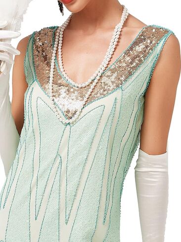 1920s Vintage Inspired Sequin Embellished Fringe V Neck Gatsby Costume Dress w/ 20s Headband Accessories Set in Saudi Arabia