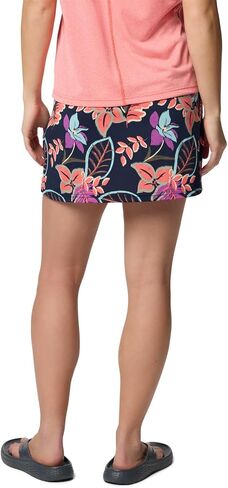 Columbia Women's Chill River Printed Skort in Saudi Arabia