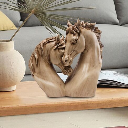 تمثال حصان على شكل قلب مصنوع يدويًا - تمثال رومانسي رومانسي ناعم تمثال نصفي ، تان وبني فاتح ، هدية فريدة للفروسية للمنزل/المكتب ديكور in Kuwait