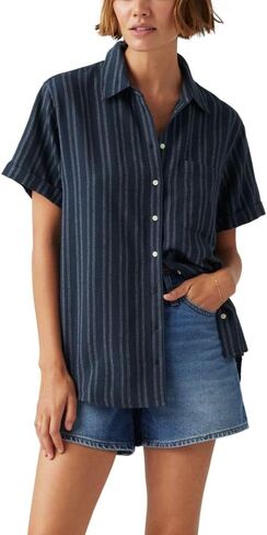 Levi's Women's Darlene Short-Sleeve Shirt in Saudi Arabia