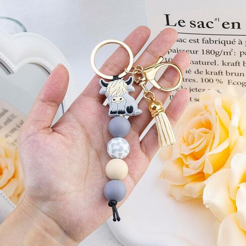 Highland Cow Decor Highland Cows Lover Gifts Bag Charm Jewelry with Tassel Mini Animal Car Key Chain Women Men in Saudi Arabia