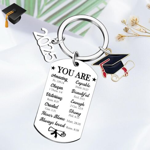 2025 Graduation Gifts for Her Him Class of 2025 Keychain for Middle High School Seniors College Master Degree Phd in Saudi Arabia