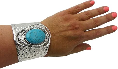 Rosemarie & Jubalee Women's Cowgirl Glam Western Semi Precious Turquoise Howlite Stone Hammered Silver Tone Extra Wide Statement Open Cuff Bracelet, 8" in Saudi Arabia