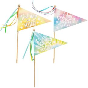 Last Day of School Pennant Flags, 12 Pieces